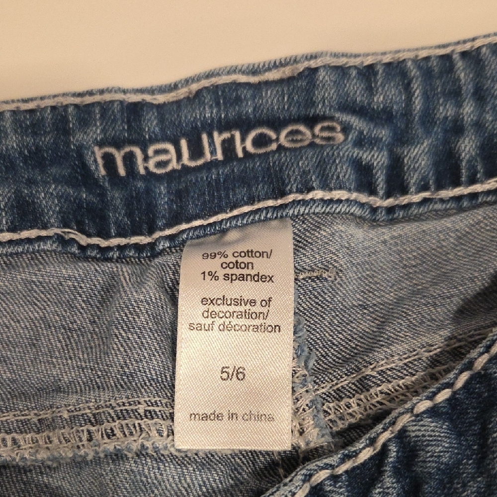 Maurices Light Blue Jean Shorts Size 5/6 - Picture 2 of 3